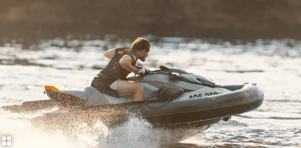 Adrenalin na vodě: Mix netradičních sportů
