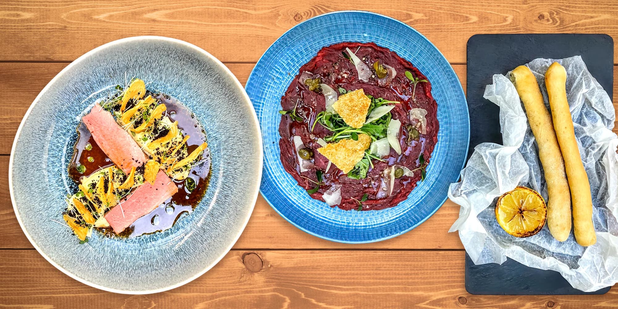 Tříchodové menu pro 2 osoby: hovězí carpaccio, panenka sous-vide a domácí tiramisu
