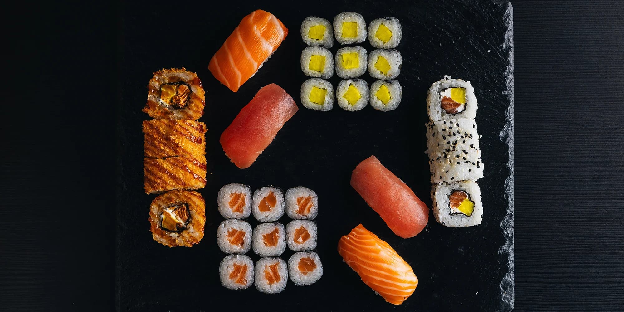 Otevřené vouchery do Sushi Hub: 500 Kč až 2000 Kč na sushi a poke bowly k odnosu s sebou
