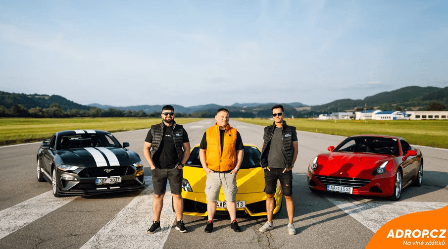Zážitková jízda v nejlepších supersportech na okruhu Sosnová