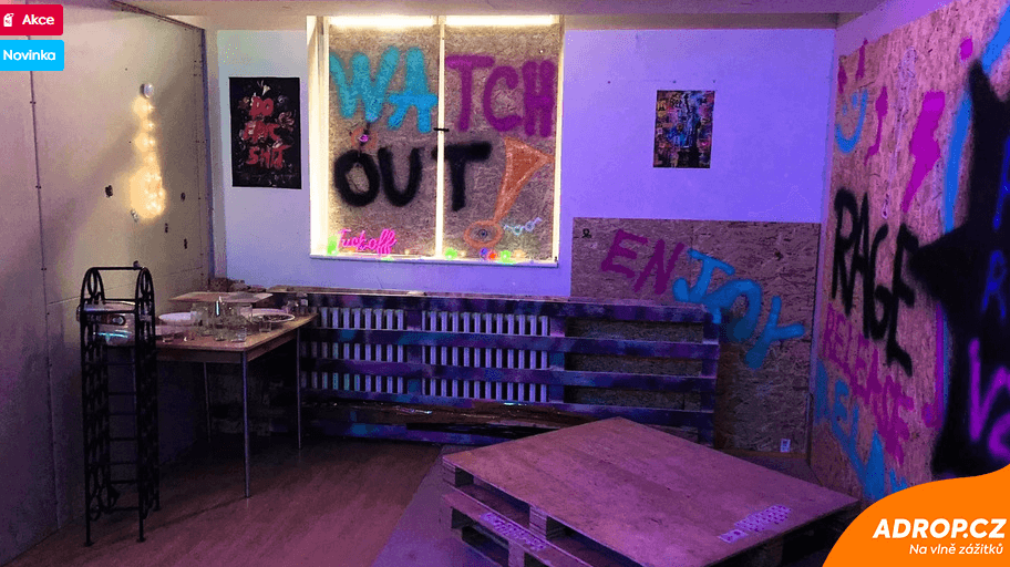 Destrukční terapie v rage roomu