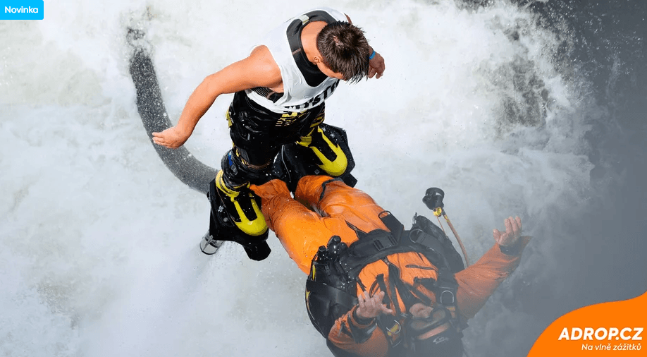 Tandemová lekce flyboardingu