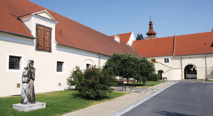 Dobrovická muzea - seznamte se s výrobou českého cukru