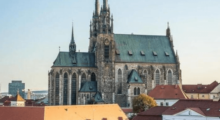 Venkovní úniková hra - NEJ symboly Brna
