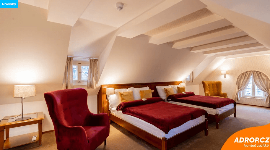 Luxusní noc v Muzeu slivovice s výhledem na Pražský hrad