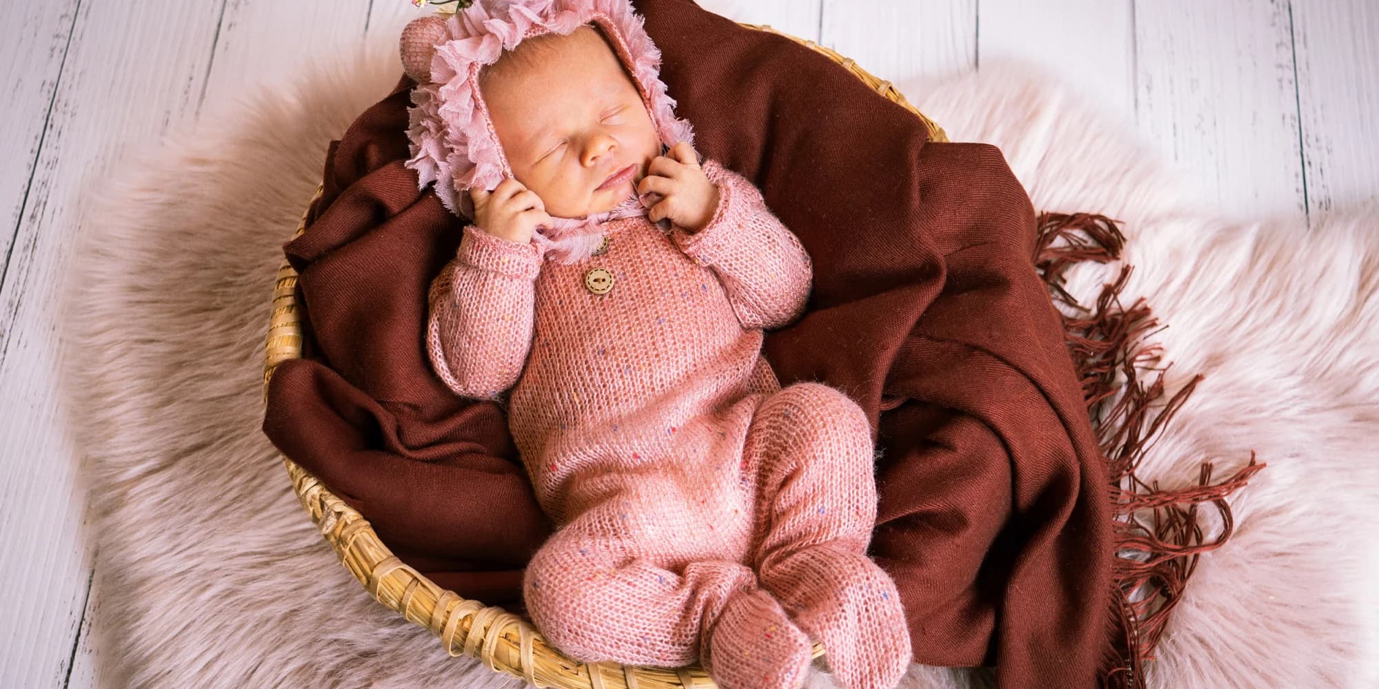 Focení v ateliéru či exteriéru: párové, rodinné či těhotenské fotky i newborn