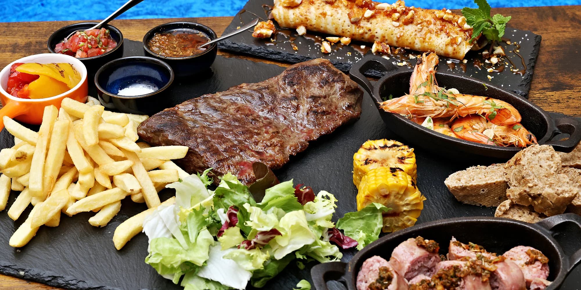 Autentický kulinářský zážitek plný grilu: argentinské asado menu s flank steakem, provoletou a vínem