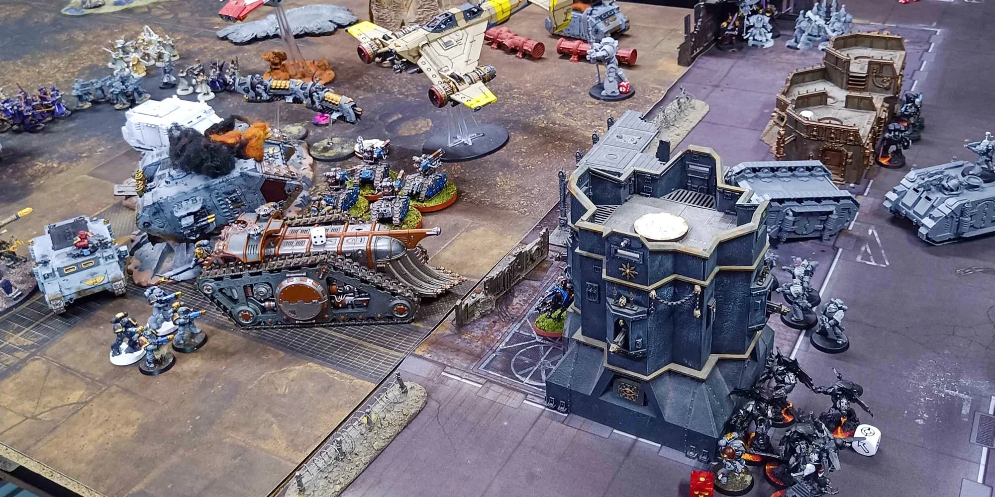 Pronikněte do světa Warhammer 40,000 či Warhammer Age of Sigmar: individuální lekce hry a startovní armáda