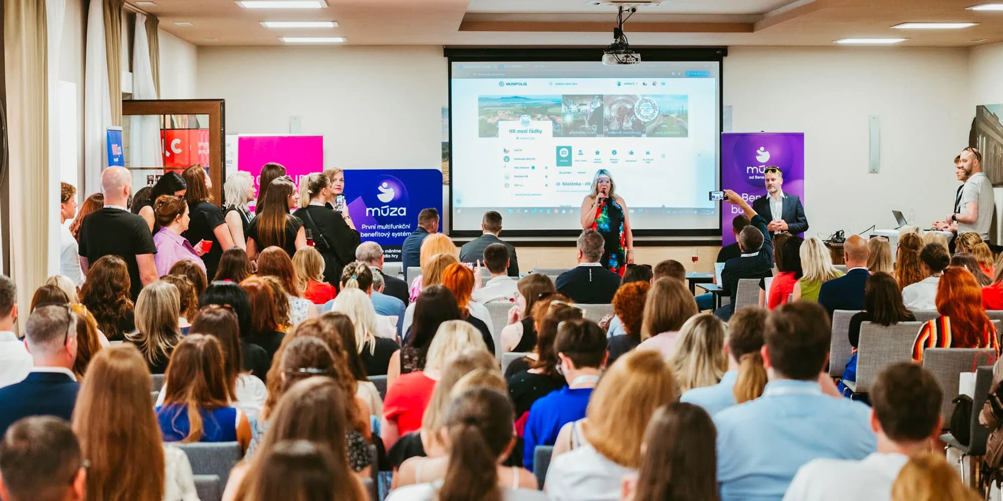 Vstupenka na páteční meet-up konference HR Mezi řádky na jižní Moravě