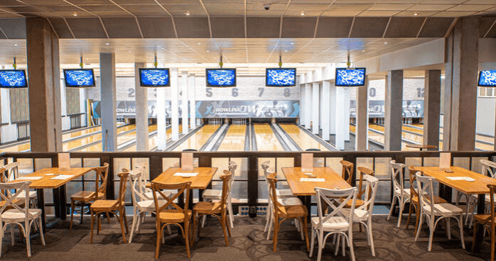 Xbowling Prosek DUO Praha - nově zrekonstruované 12-ti dráhové bowlingové centrum