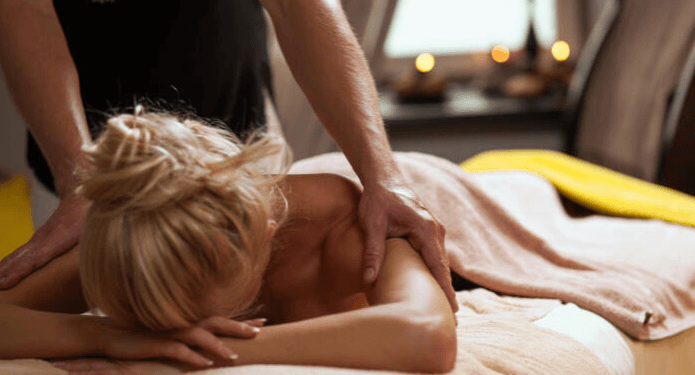 Regenerační a relaxační masáž v salonu Aromamasáže Olomouc - relaxace celého těla