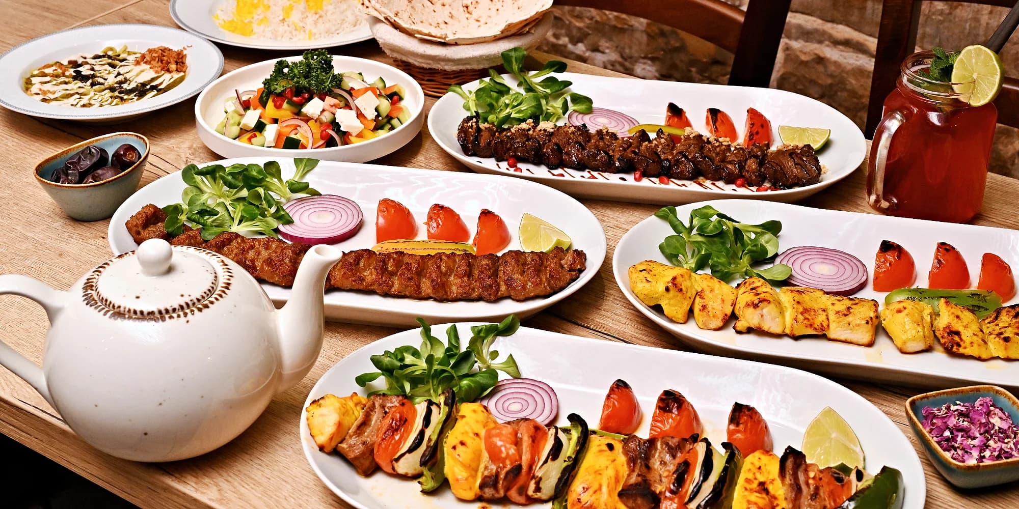 Vouchery v hodnotě 500-1000 Kč na jídlo i pití: jediná perská restaurace v Česku