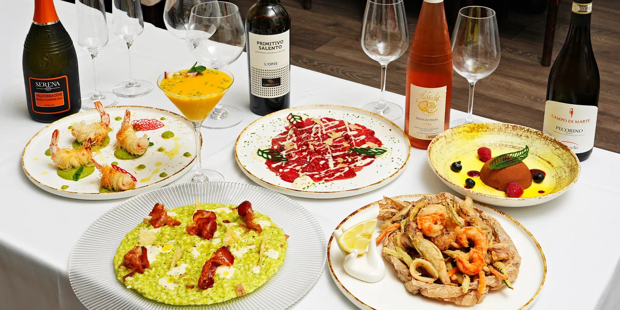 3chodové menu pro dva i vinné párování: hovězí carpaccio, krevety i sorbet